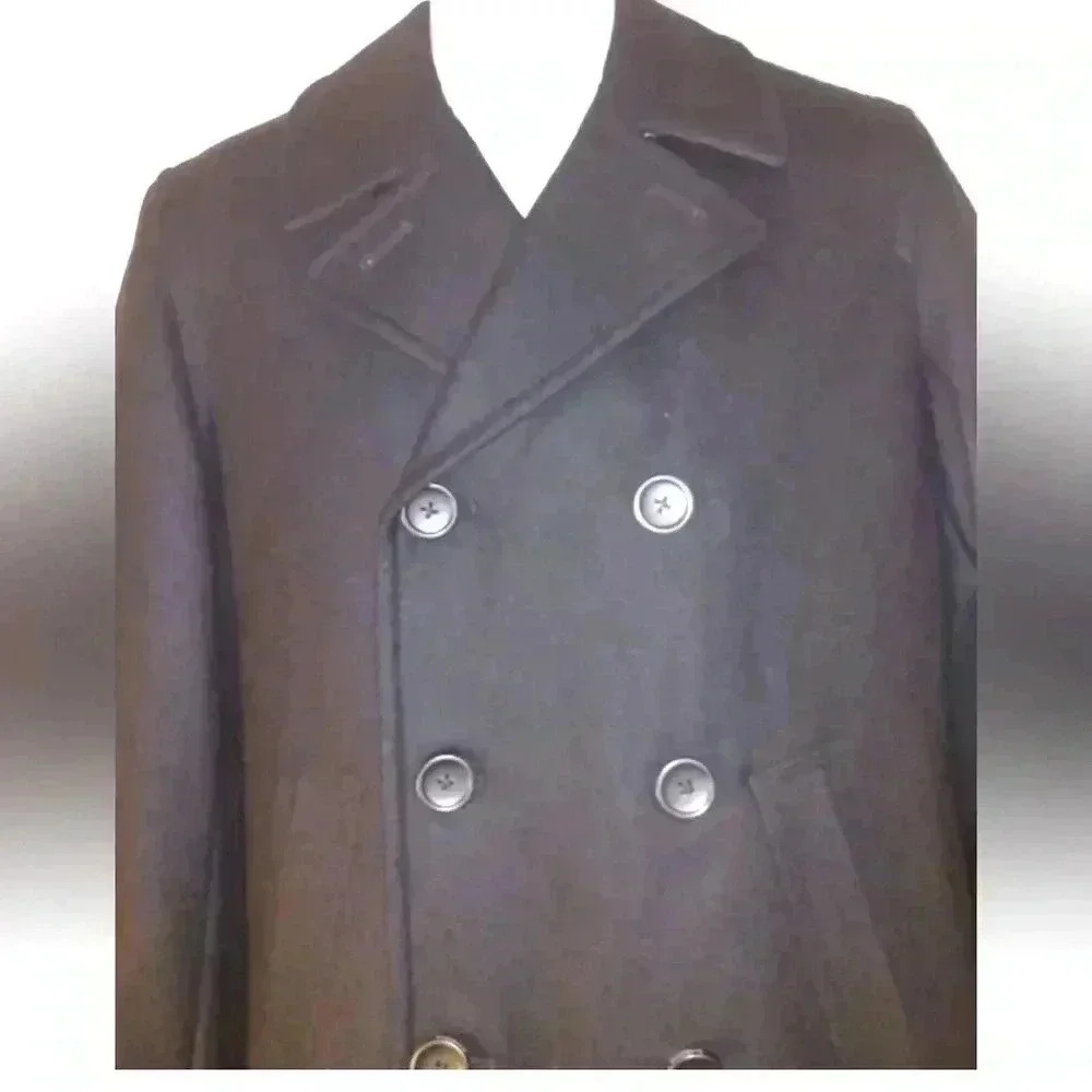 Men's New Claiborne Wool-Blend Black Double Breasted Pea Coat Size:
Small - Picture 6 of 6